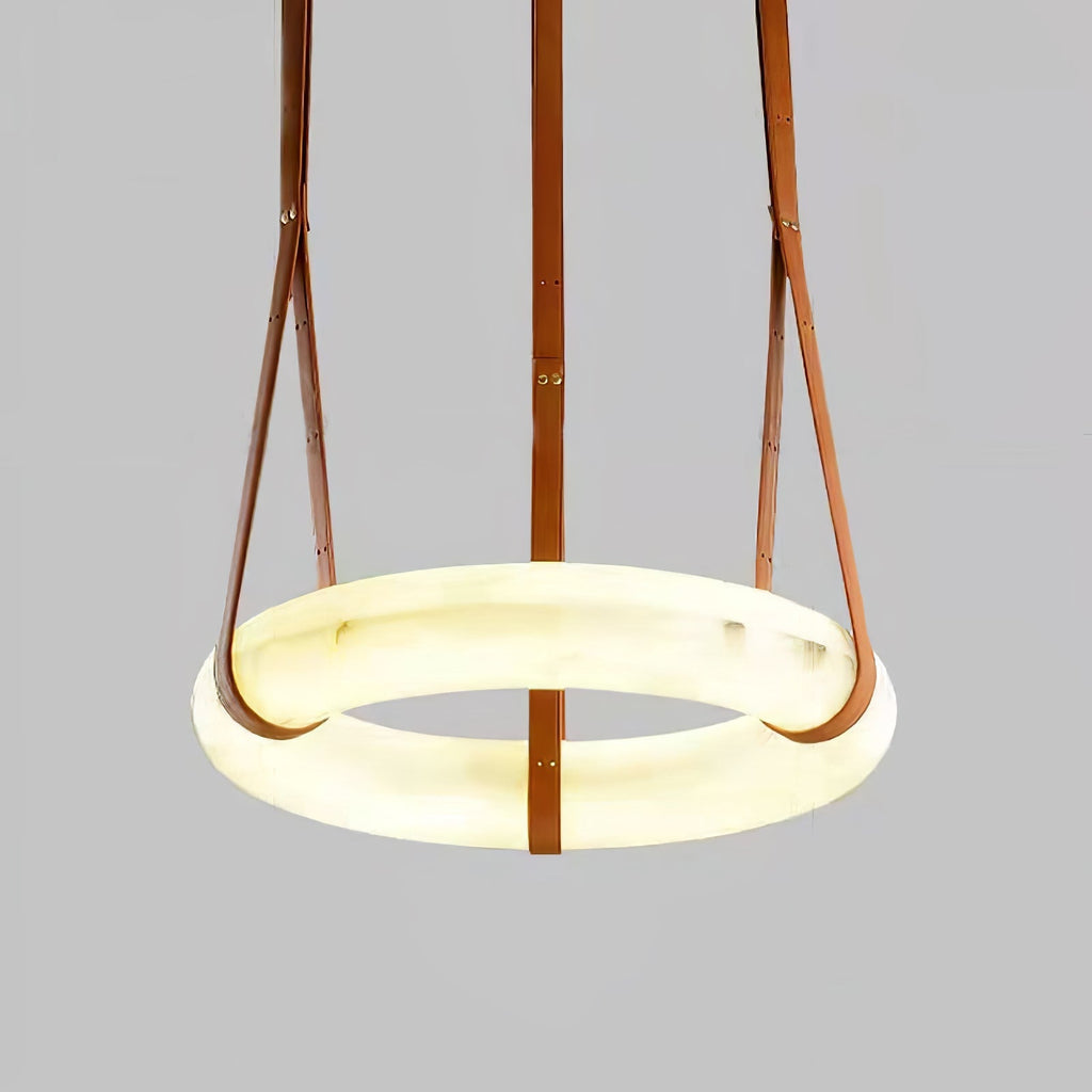 Lampada a sospensione Oslo in alabastro A — Anello in alabastro intagliato a mano, cinturino in pelle