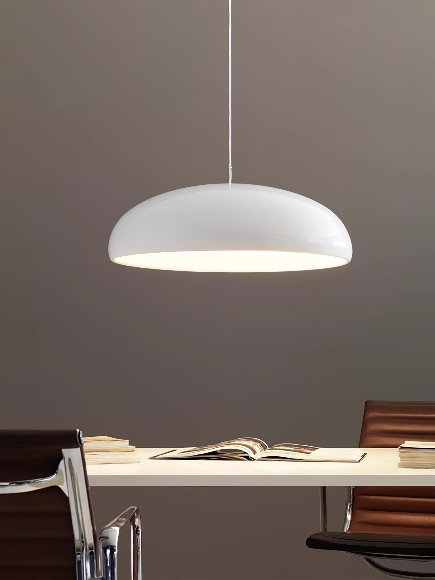 Lampă suspendată contemporană Pengen