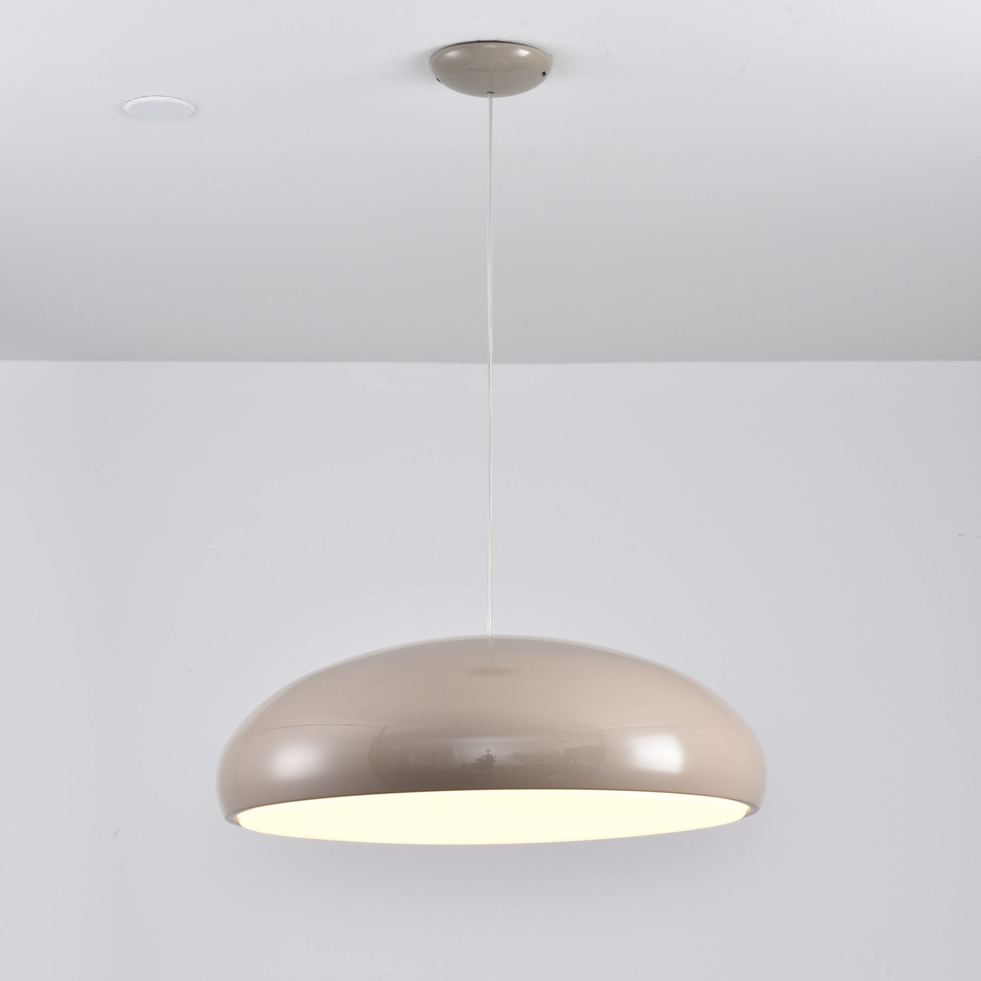Lampă suspendată contemporană Pengen