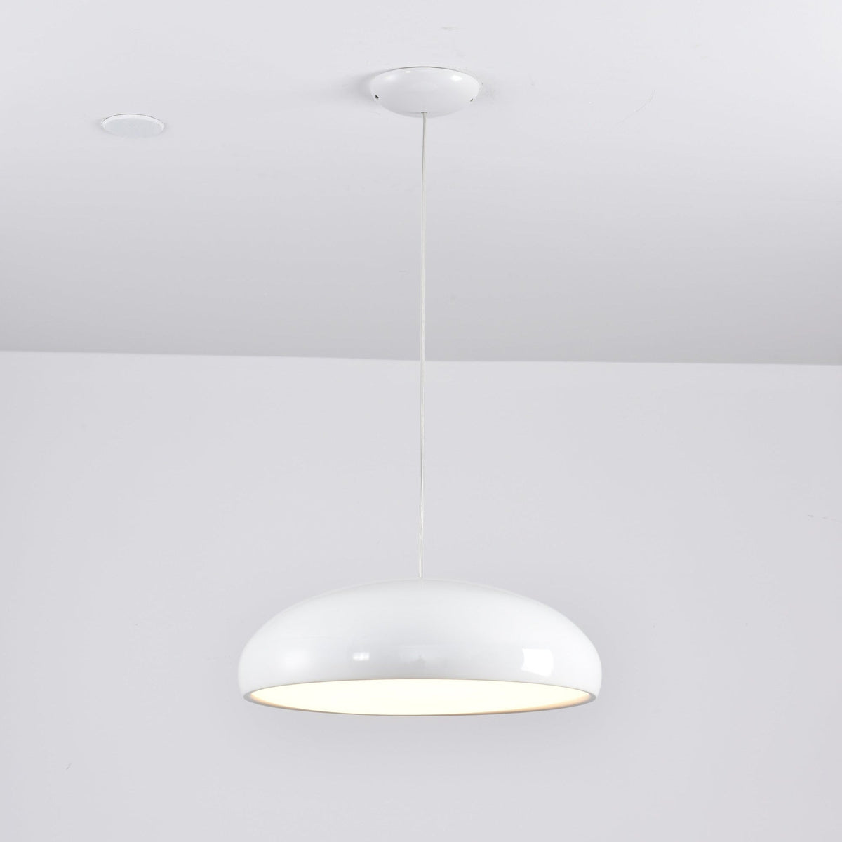 Lampă suspendată contemporană Pengen