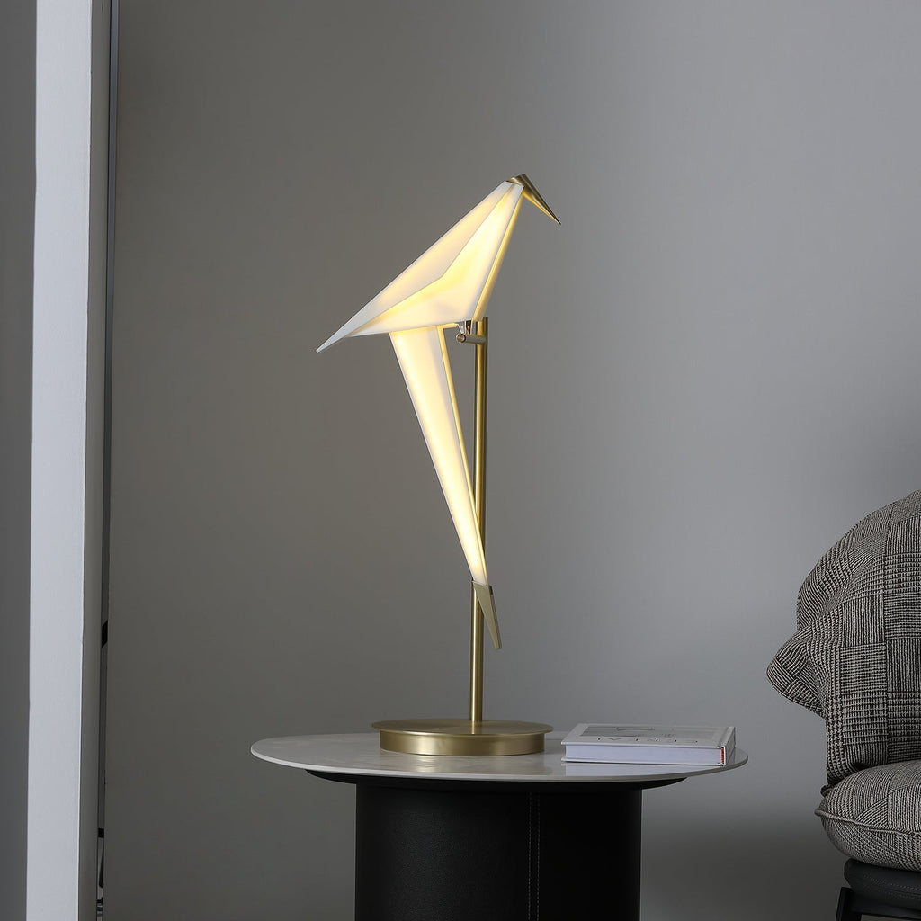 Lampada da tavolo a forma di gru di carta — design origami oscillante, LED a 3 colori, con spina, altezza di 25,6"