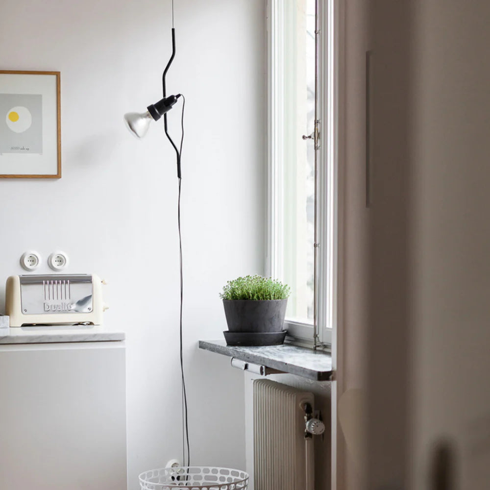 Parentesi pendel-loftlampe — industrielt hængende design