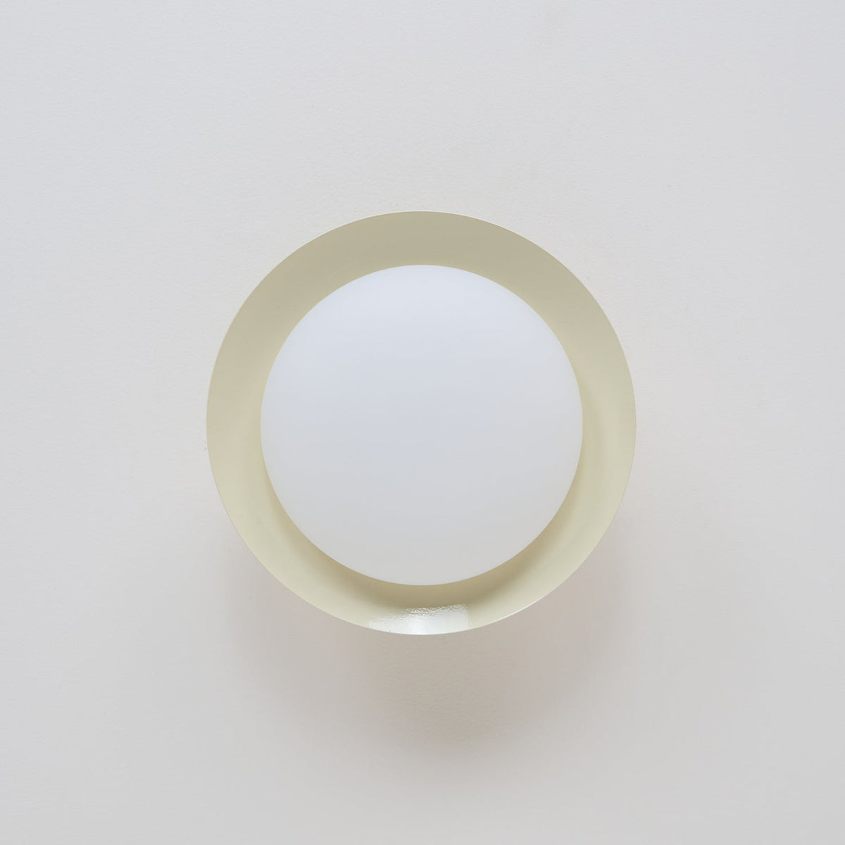 Aurora Ceiling Light — Bowl-Shaped Retro Modern Design