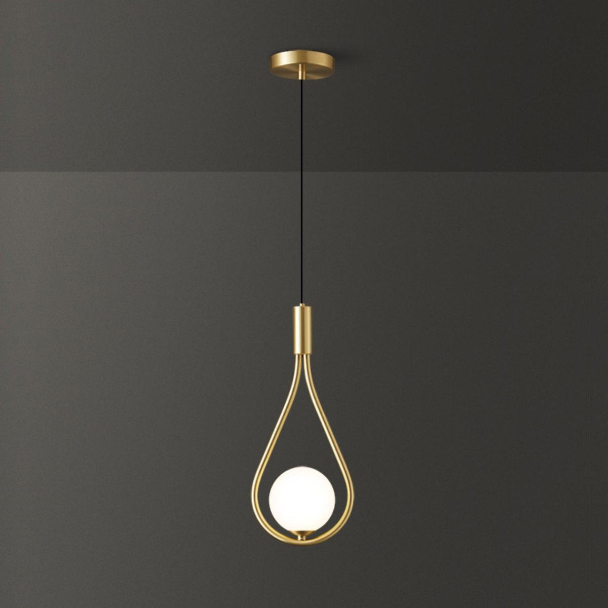 Moderna lampada a sospensione a goccia in ottone — Diametro 16cm