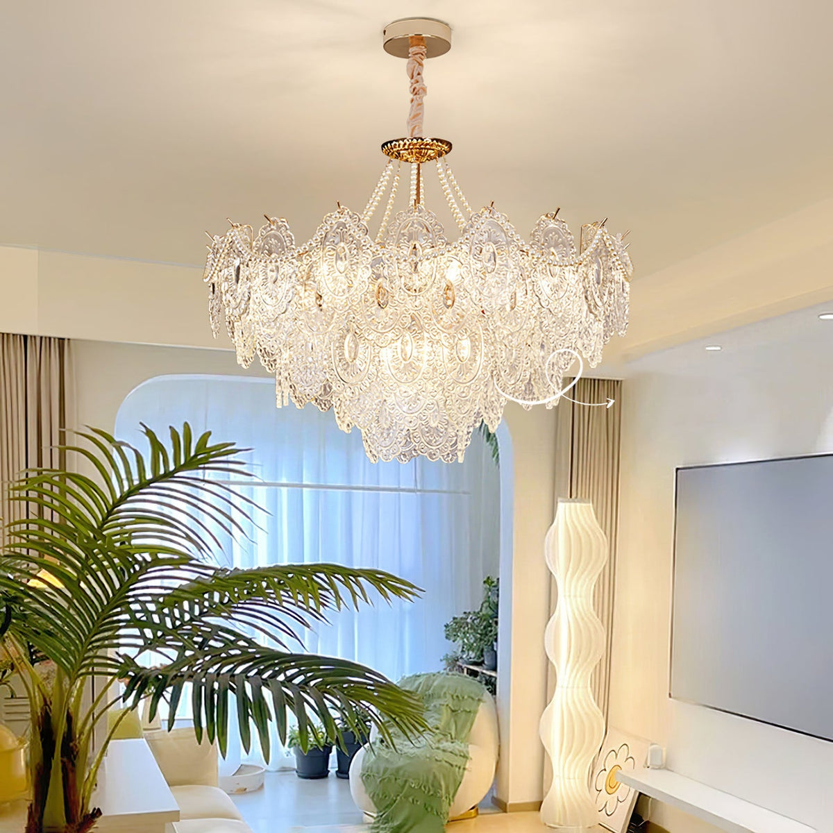 Perleglaslysekrone — moderne transparent pendeldesign