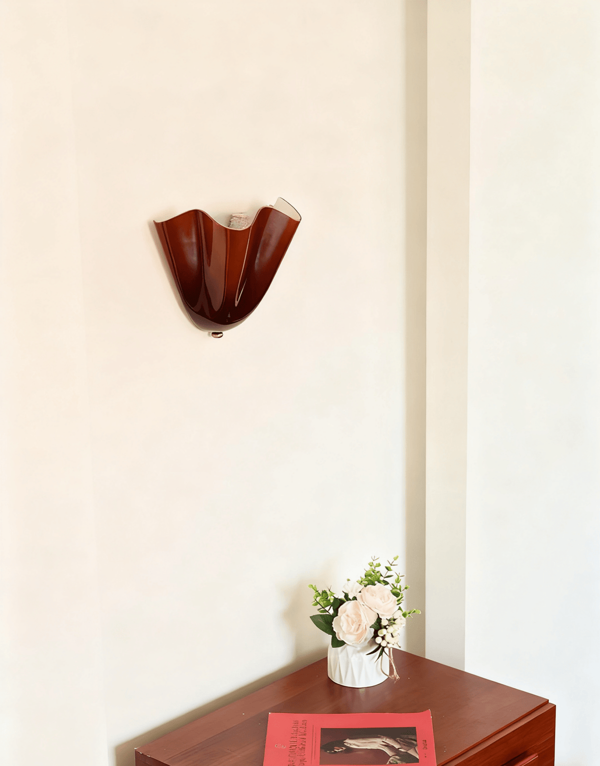Petalia VKL-1012 Wall Light — 11×10×5.1 Inches