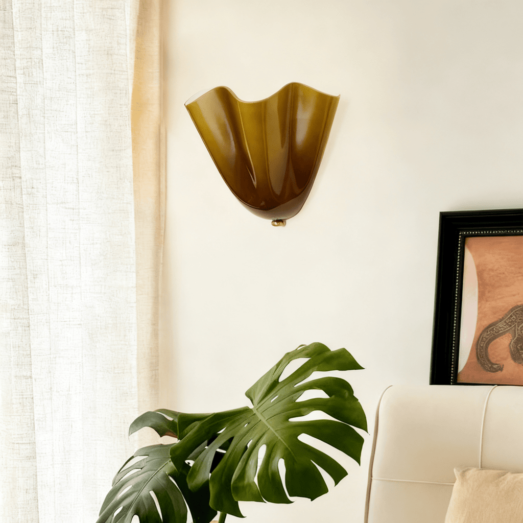 Petalia VKL-1012 Wall Light — 11×10×5.1 Inches