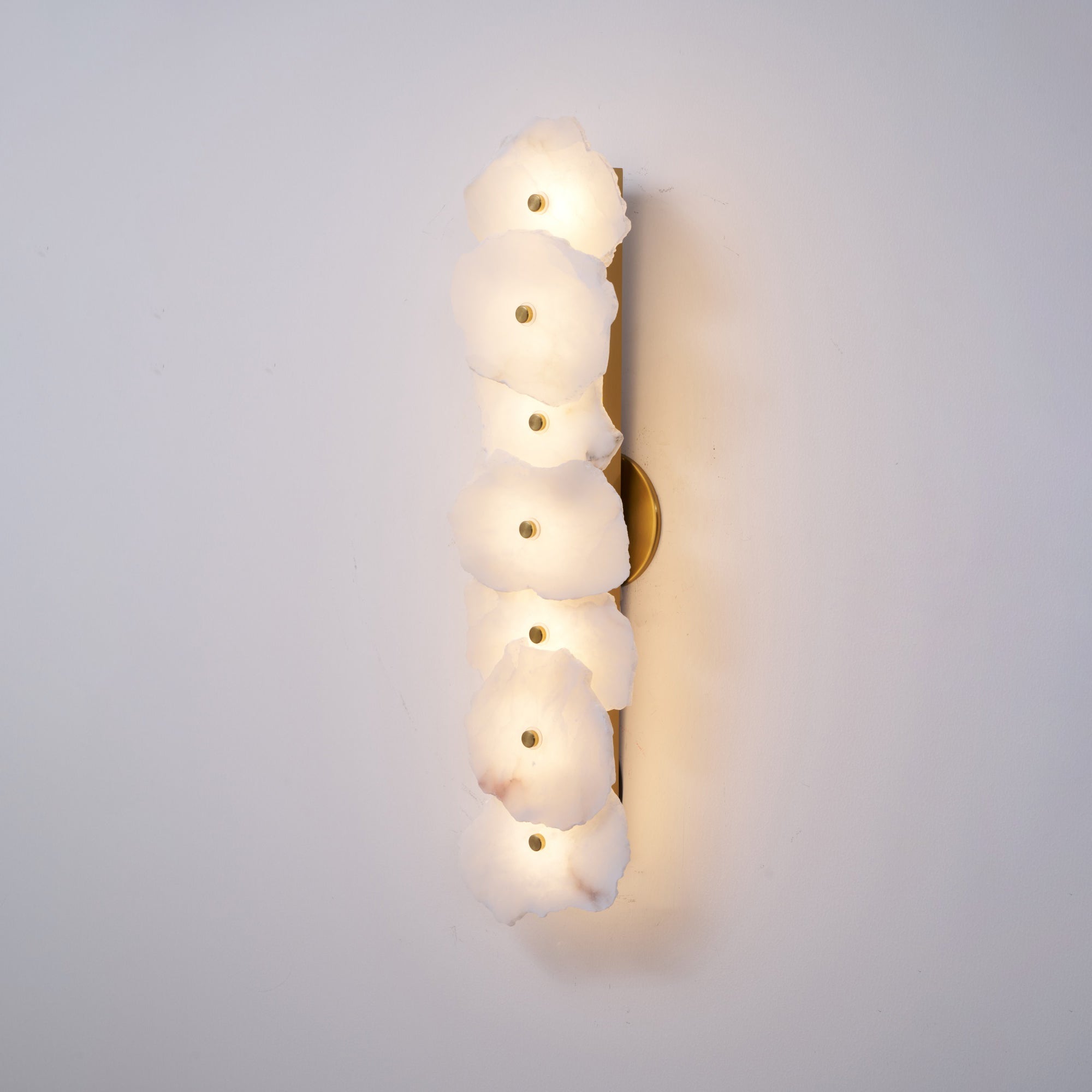 Petra Slim Alabaster Wall Lamp