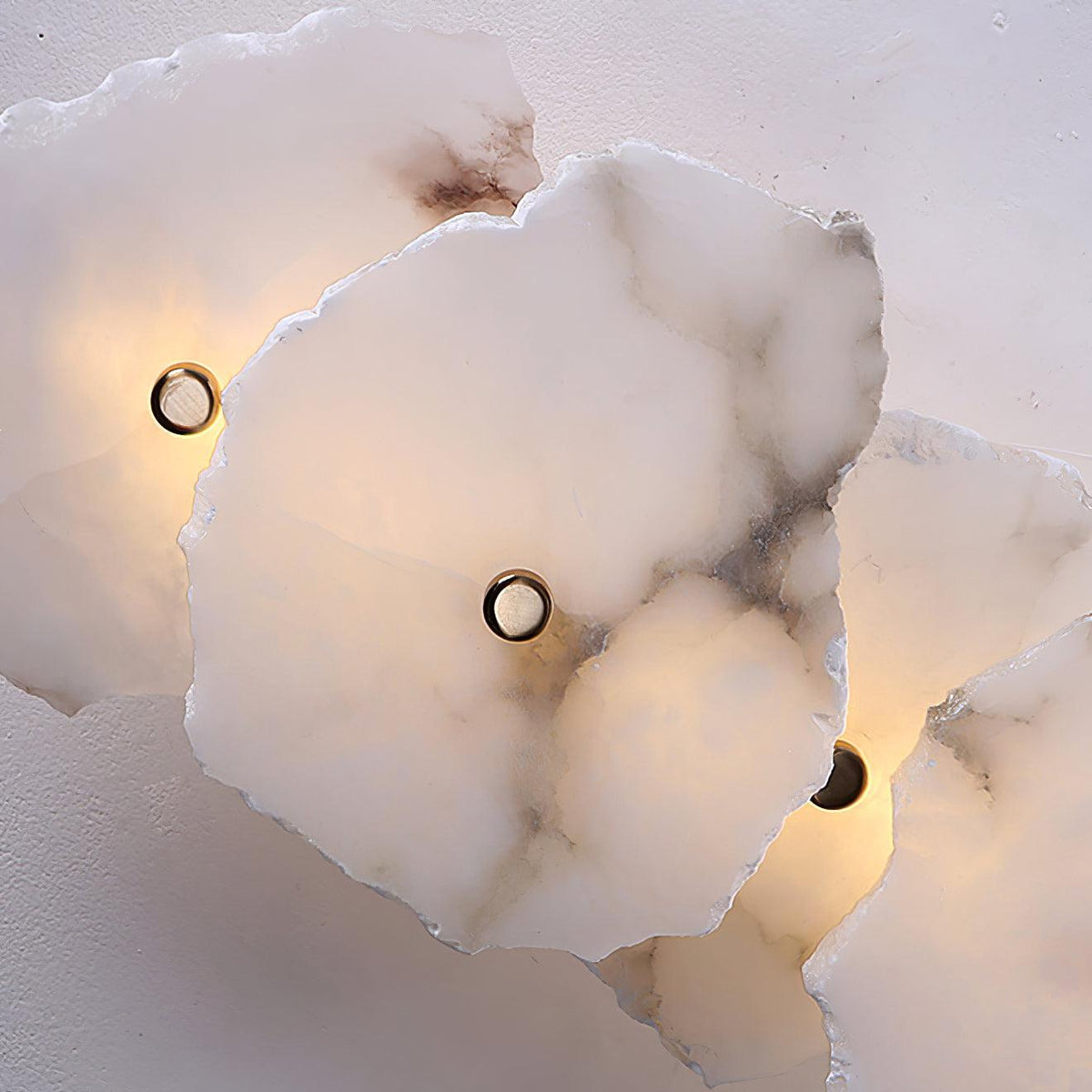 Petra Slim Alabaster Wall Lamp
