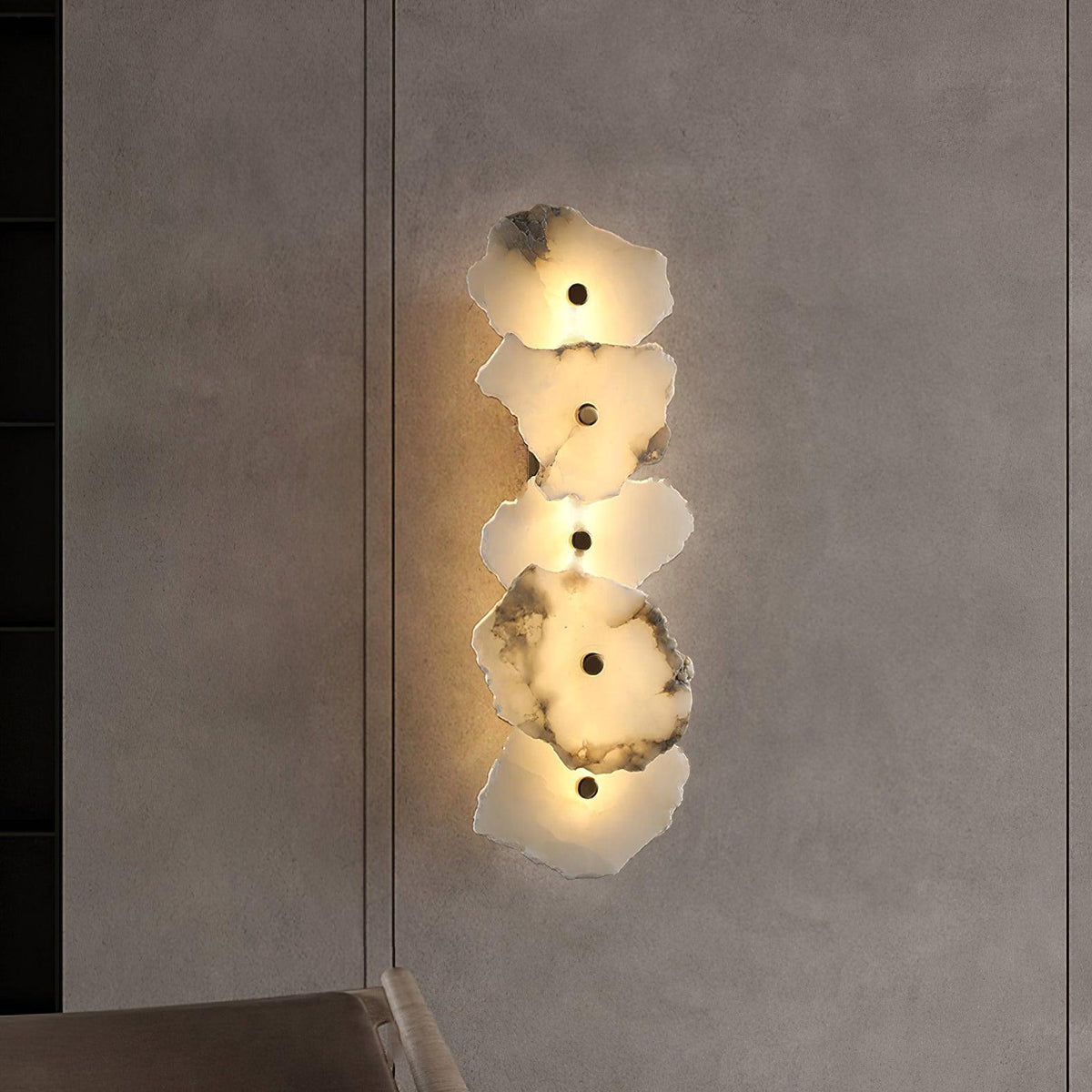 Ritta Alabaster Çiçek Duvar Lambası — Entegre Yumuşak LED Aydınlatma