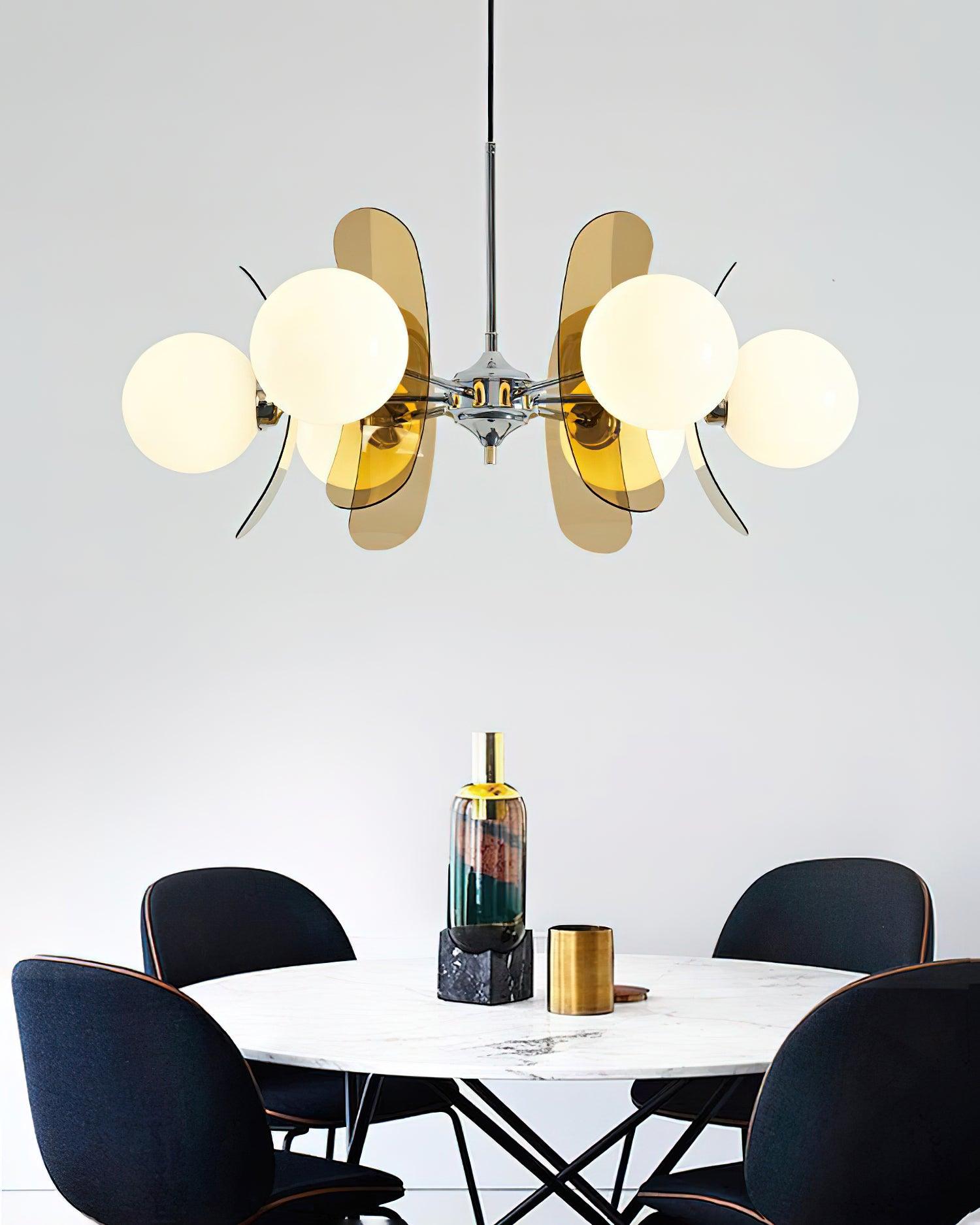 Elegantní fosforeskující lustr