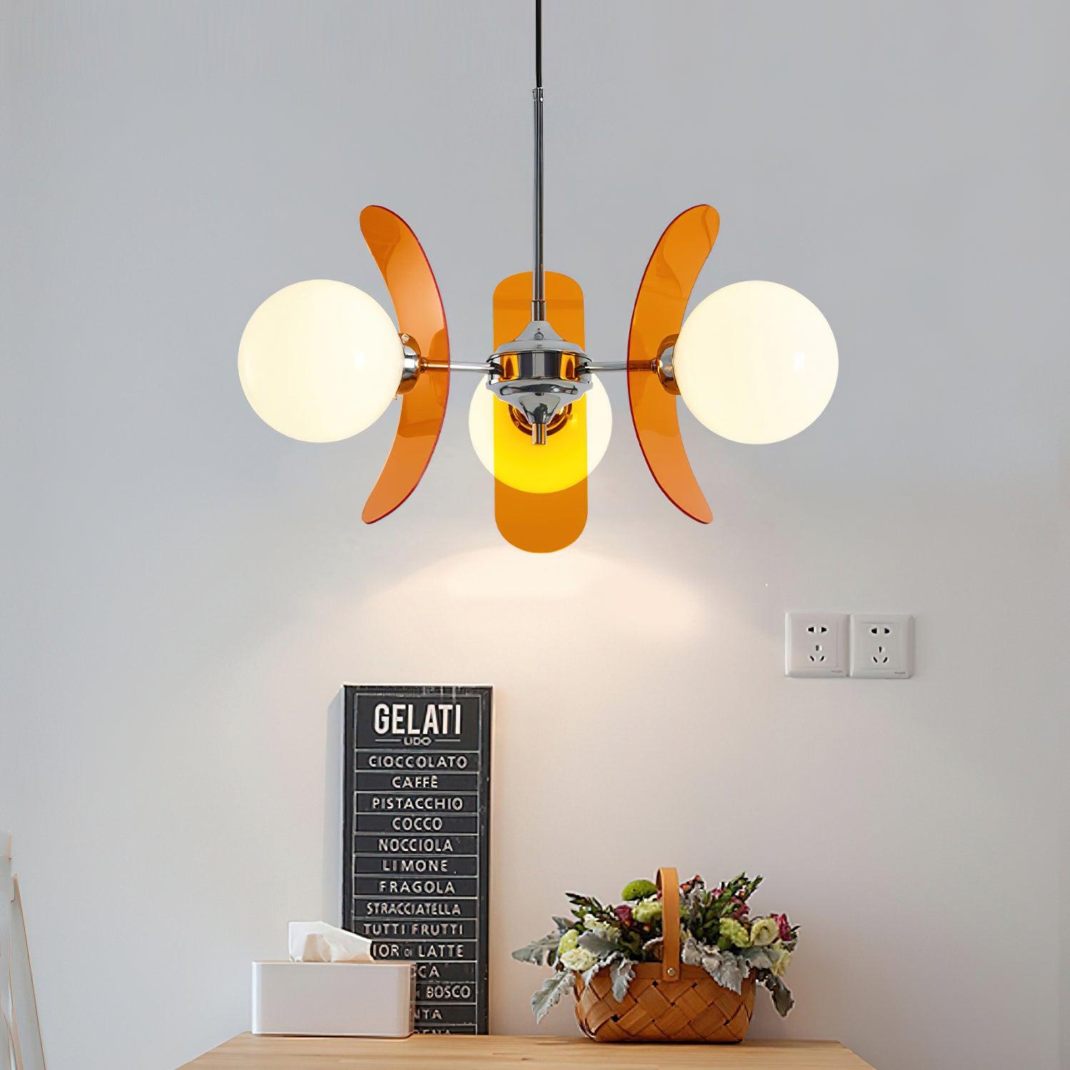 Elegantní fosforeskující lustr