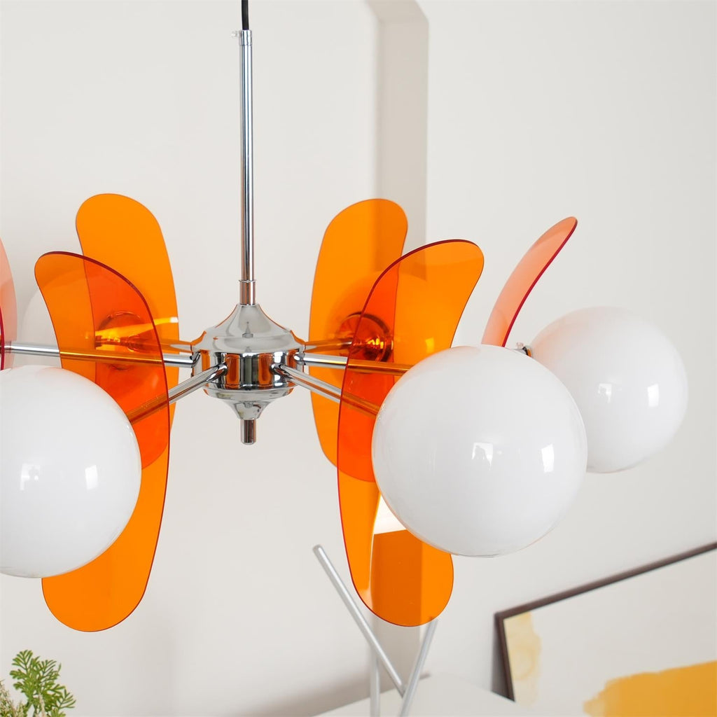 Elegantní fosforeskující lustr