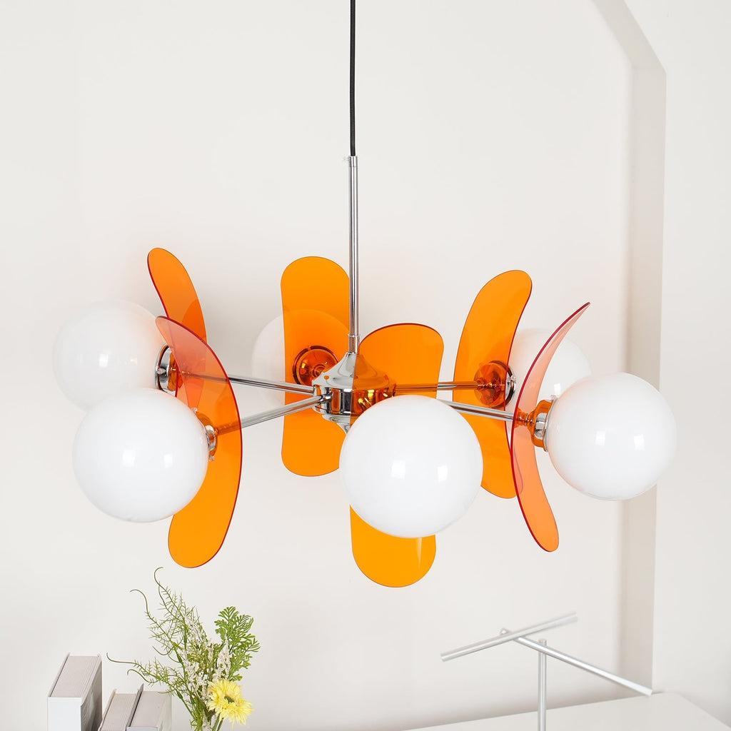 Elegantní fosforeskující lustr