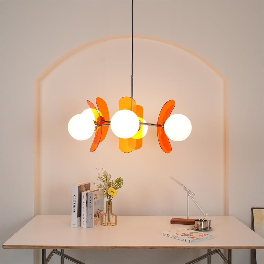 Elegantní fosforeskující lustr