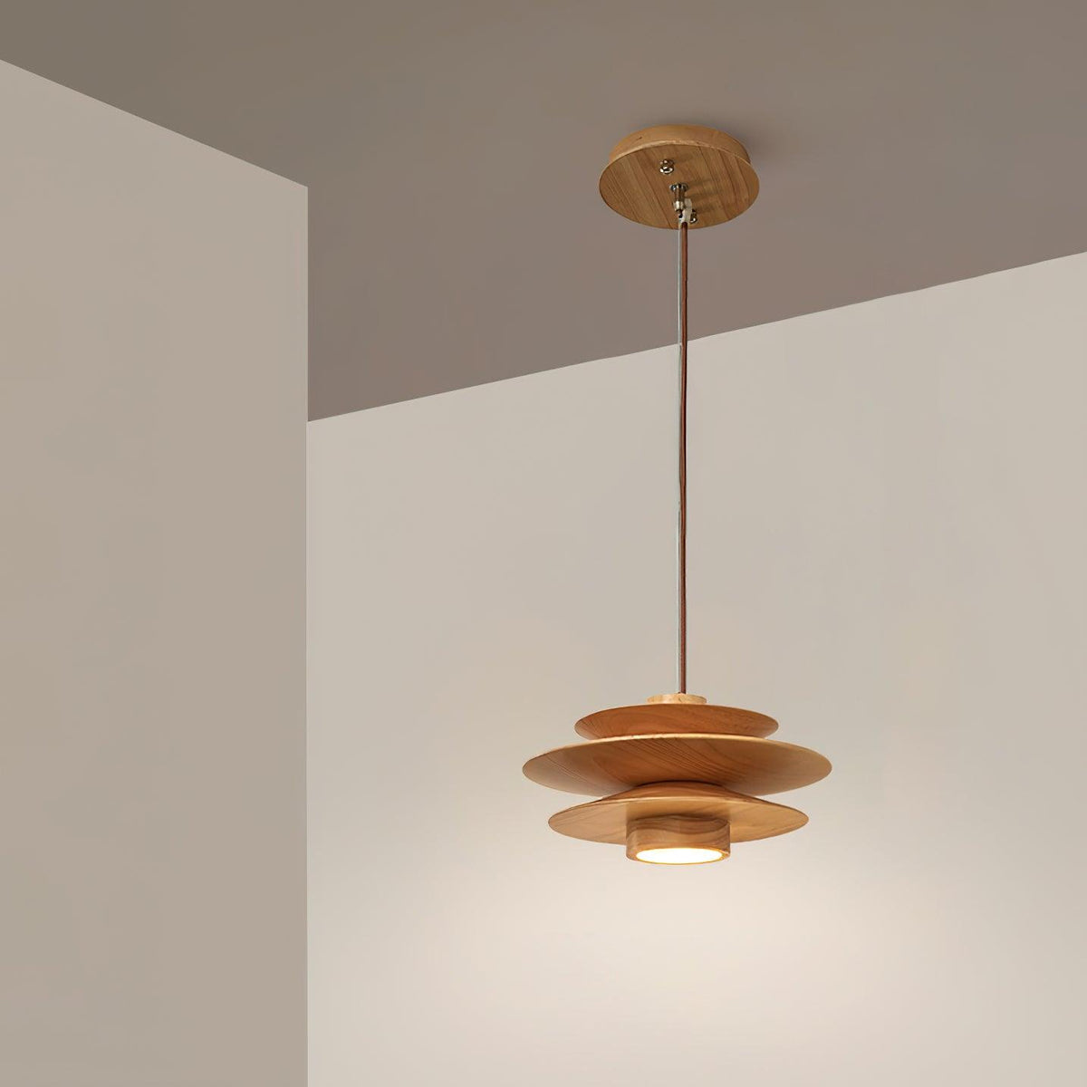 Lampada a sospensione in noce di metà secolo — sospensione a dischi stratificati Axis