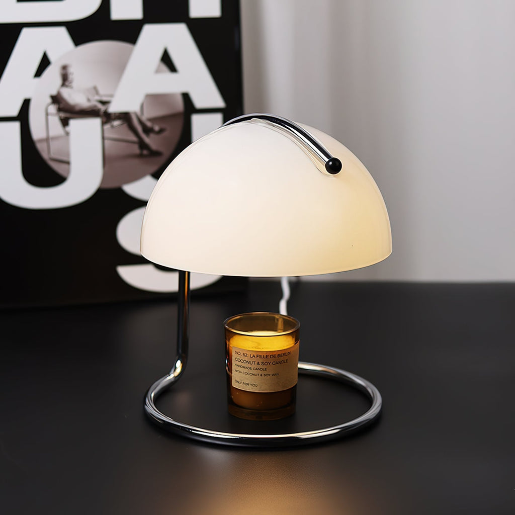Nowoczesna lampa stołowa Pierre