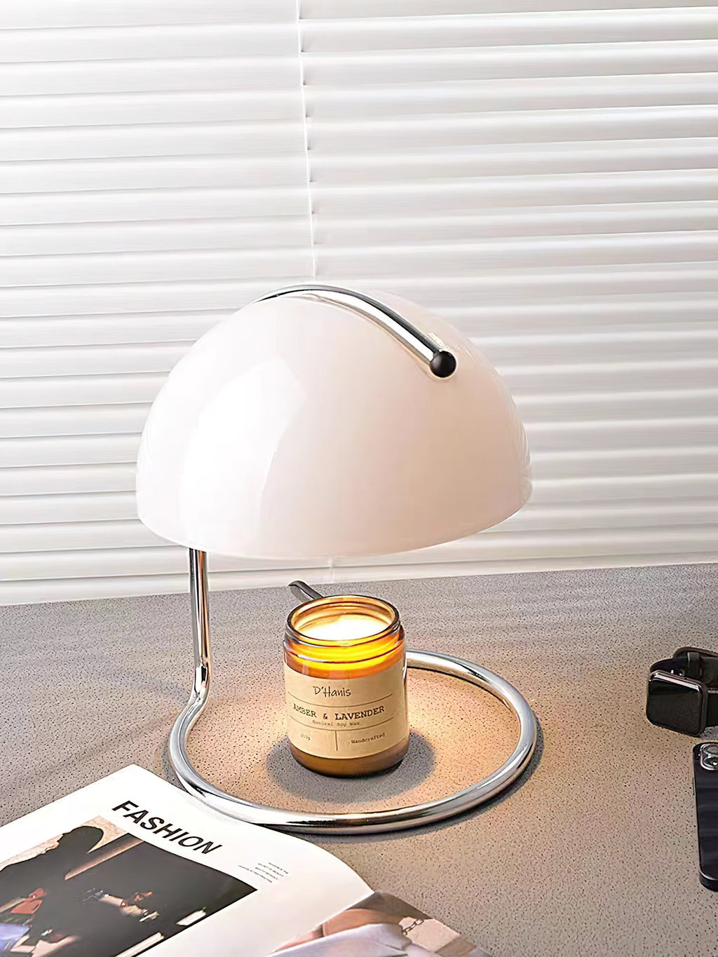 Nowoczesna lampa stołowa Pierre