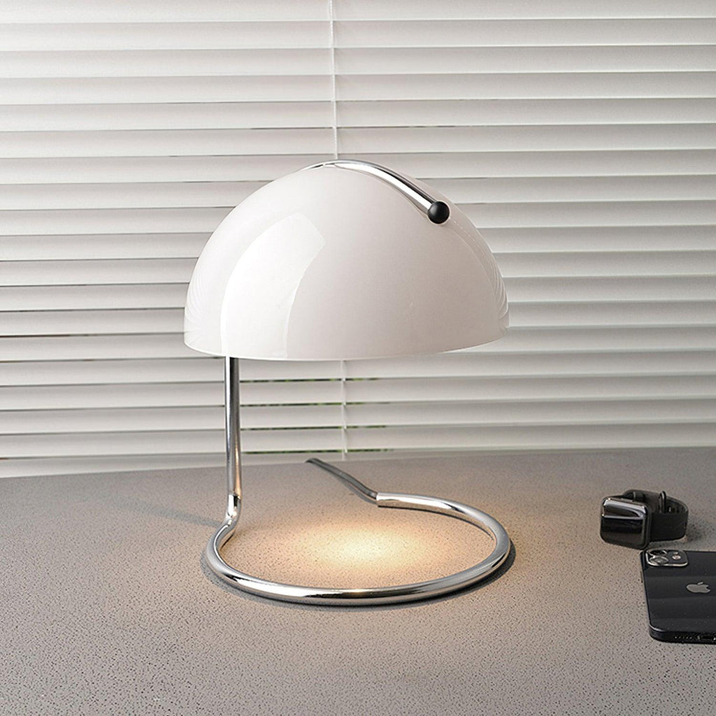 Nowoczesna lampa stołowa Pierre