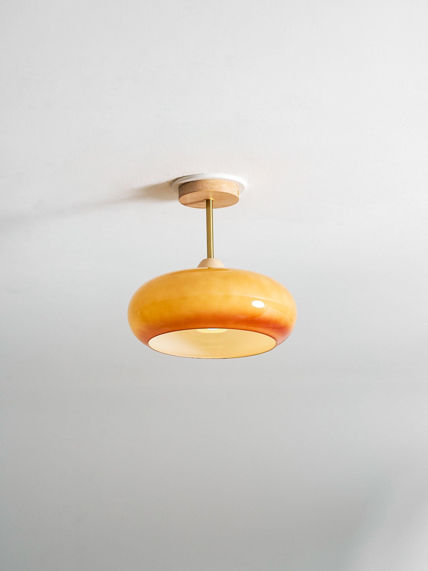 VKL-1010 Bauhaus-loftslampe — Orange og hvid