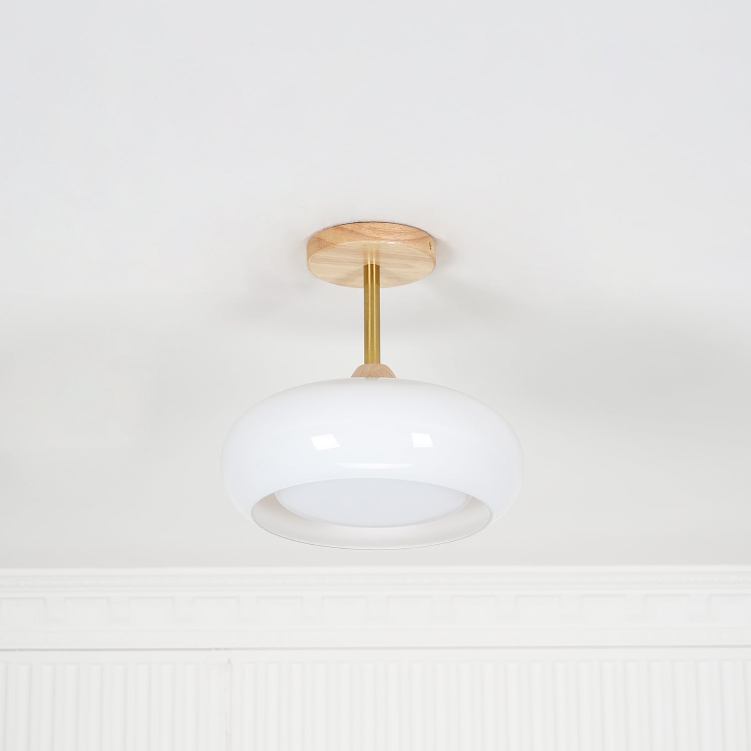 VKL-1010 Bauhaus-loftslampe — Orange og hvid