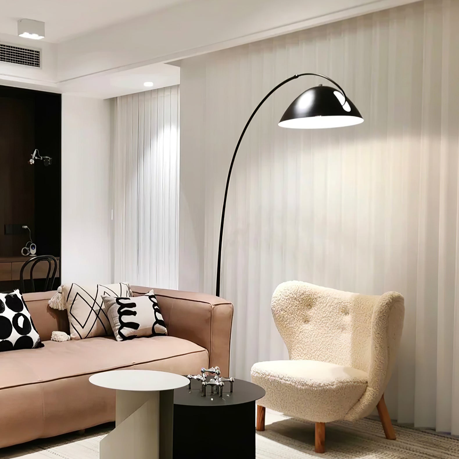 Verse Arc Floor Lamp — Swiveling Shade, Tapered Stem