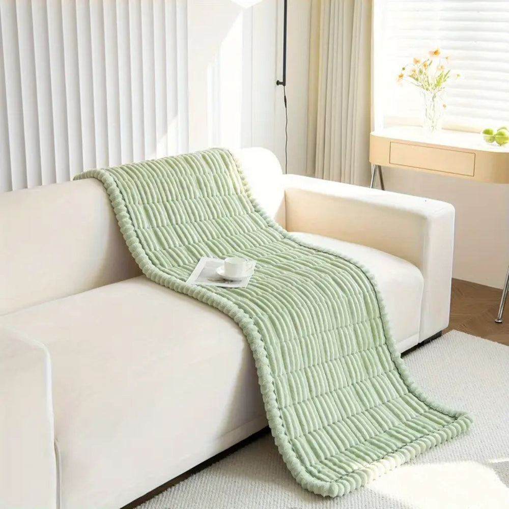 غطاء أريكة CozyNest مبطن بحواف مطوية للأرائك