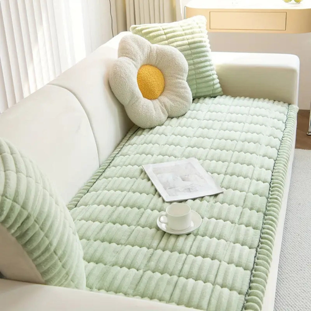غطاء أريكة CozyNest مبطن بحواف مطوية للأرائك