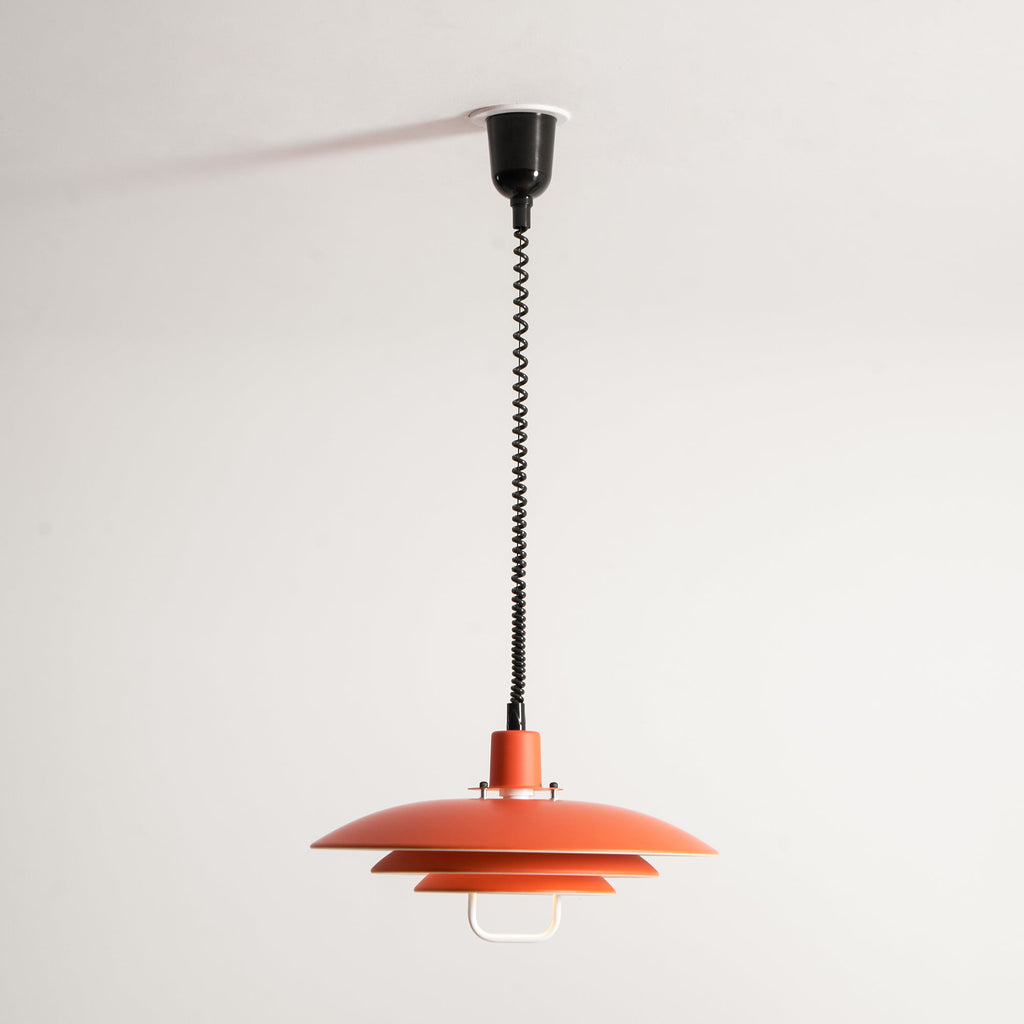 Lampă suspendată Poul — design cu trei abajururi concentrice