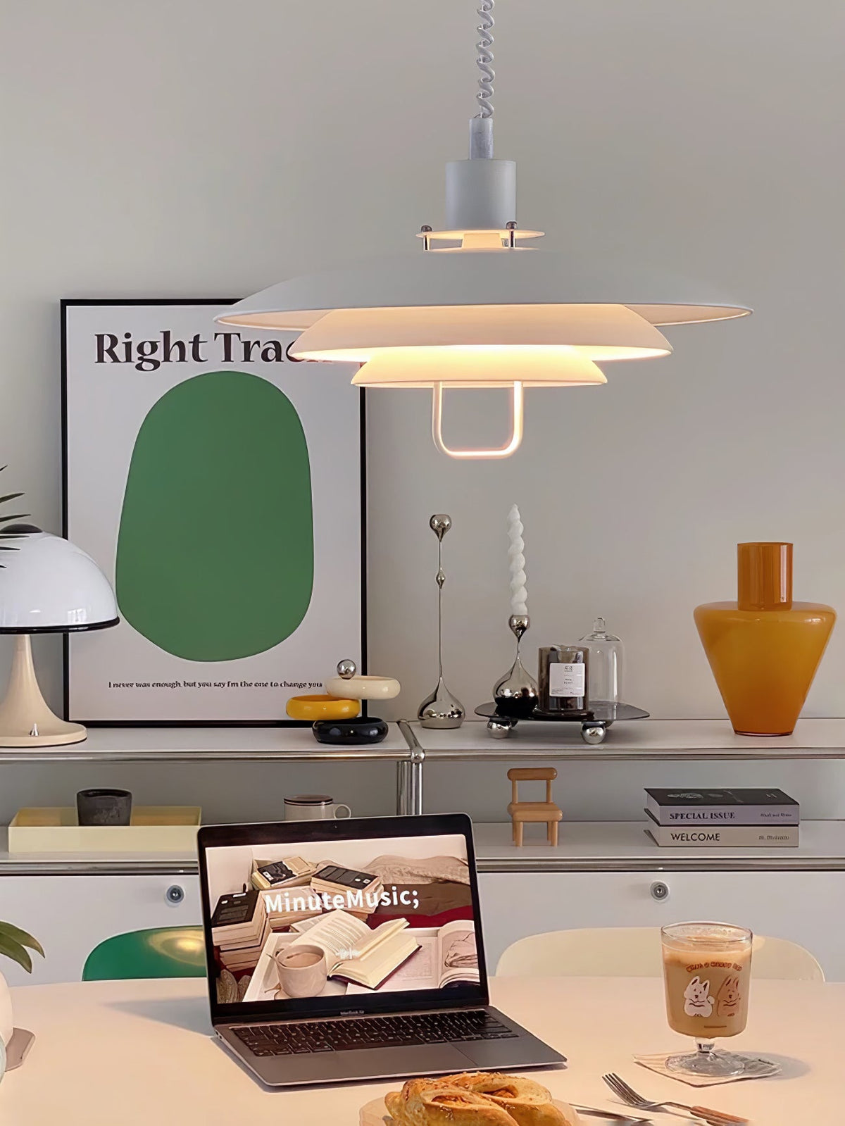 Lampă suspendată Poul — design cu trei abajururi concentrice