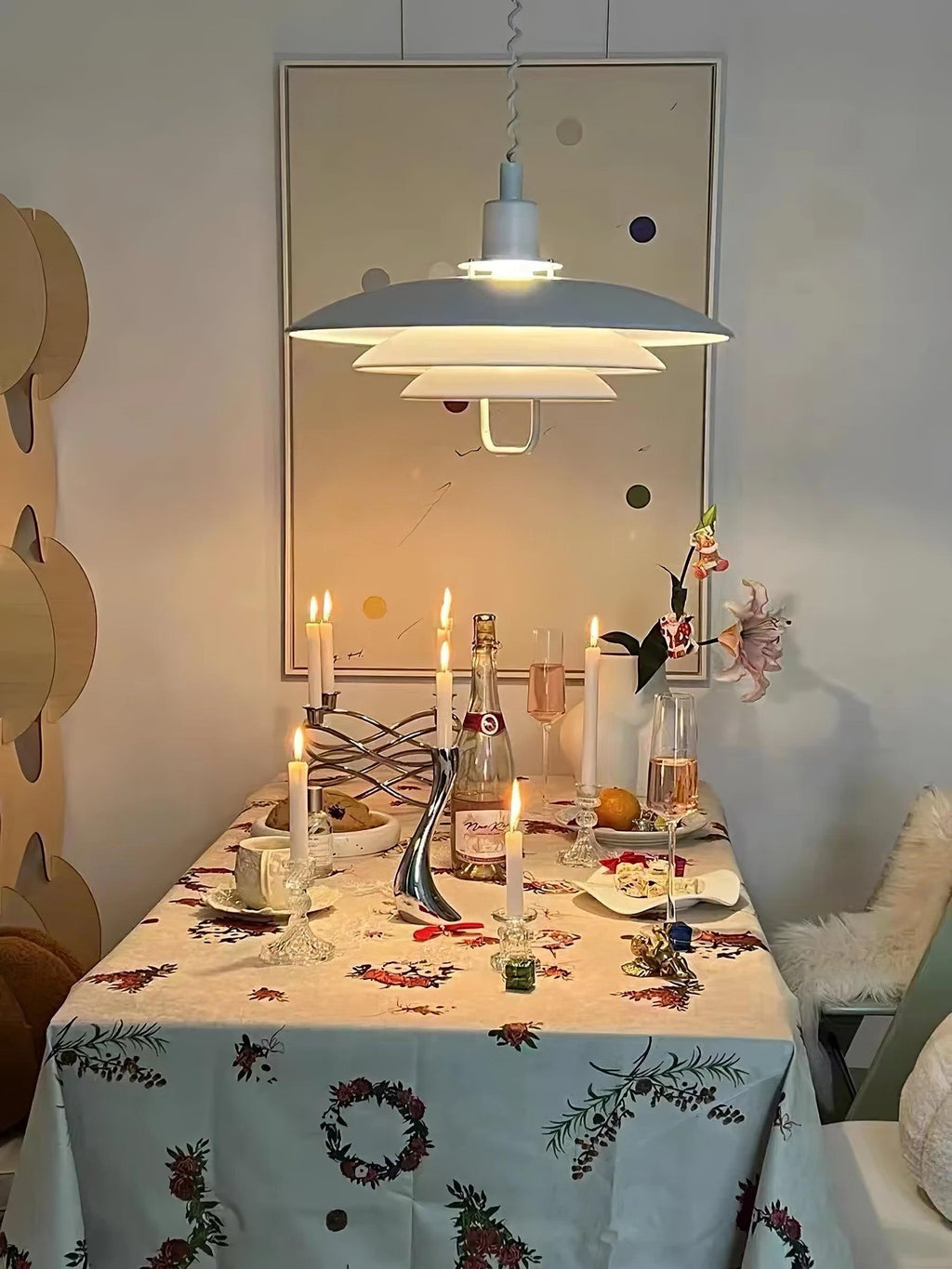 Lampă suspendată Poul — design cu trei abajururi concentrice