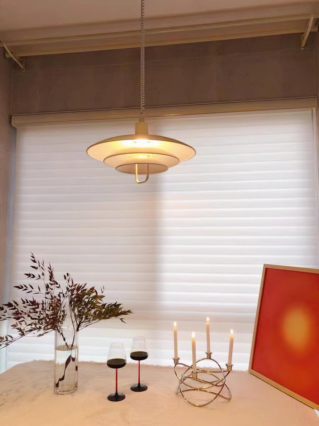 Lampă suspendată Poul — design cu trei abajururi concentrice