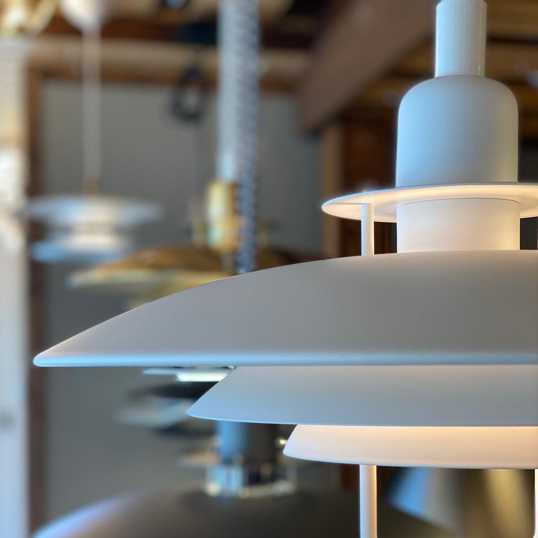 Lampă suspendată Poul — design cu trei abajururi concentrice