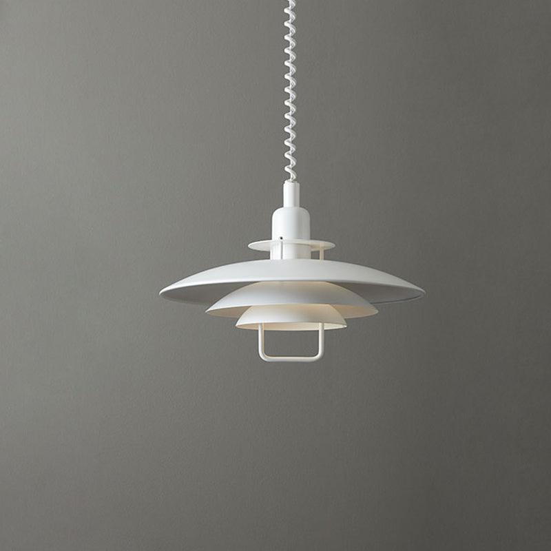 Lampă suspendată Poul — design cu trei abajururi concentrice