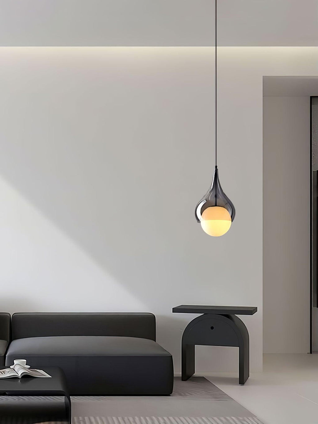 Glas-Pendelleuchte — Elegantes Tropfendesign