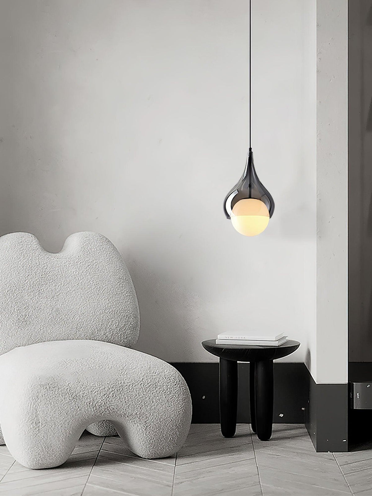 Glas-Pendelleuchte — Elegantes Tropfendesign
