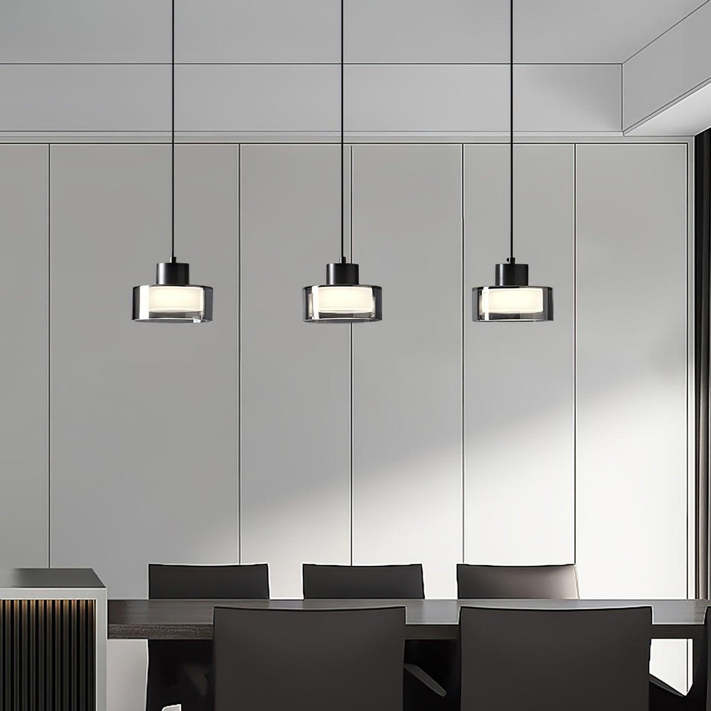 Glas-Pendelleuchte — Elegantes Tropfendesign