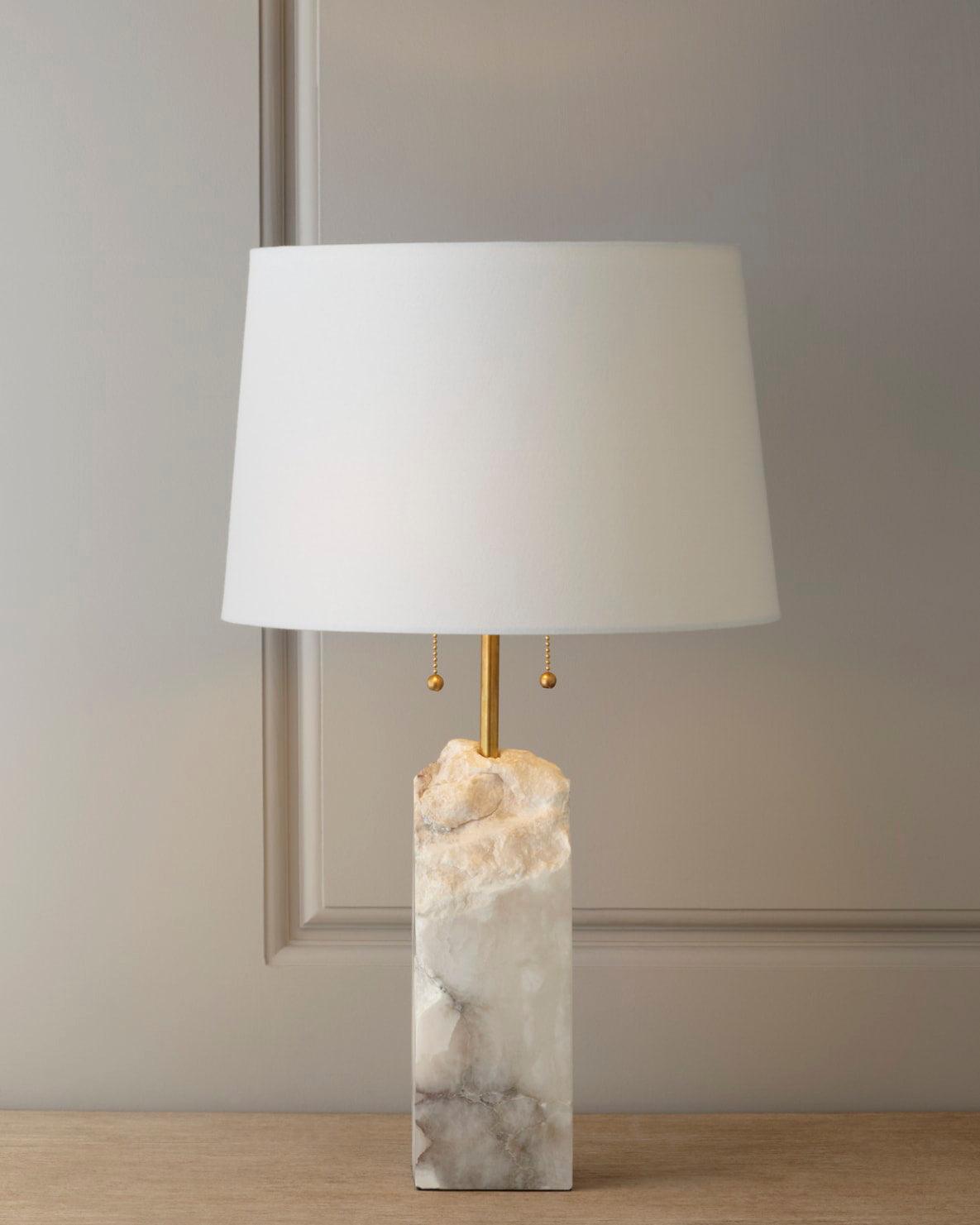 Candeeiro de mesa Raw Alabaster — Abajur cónico em linho natural