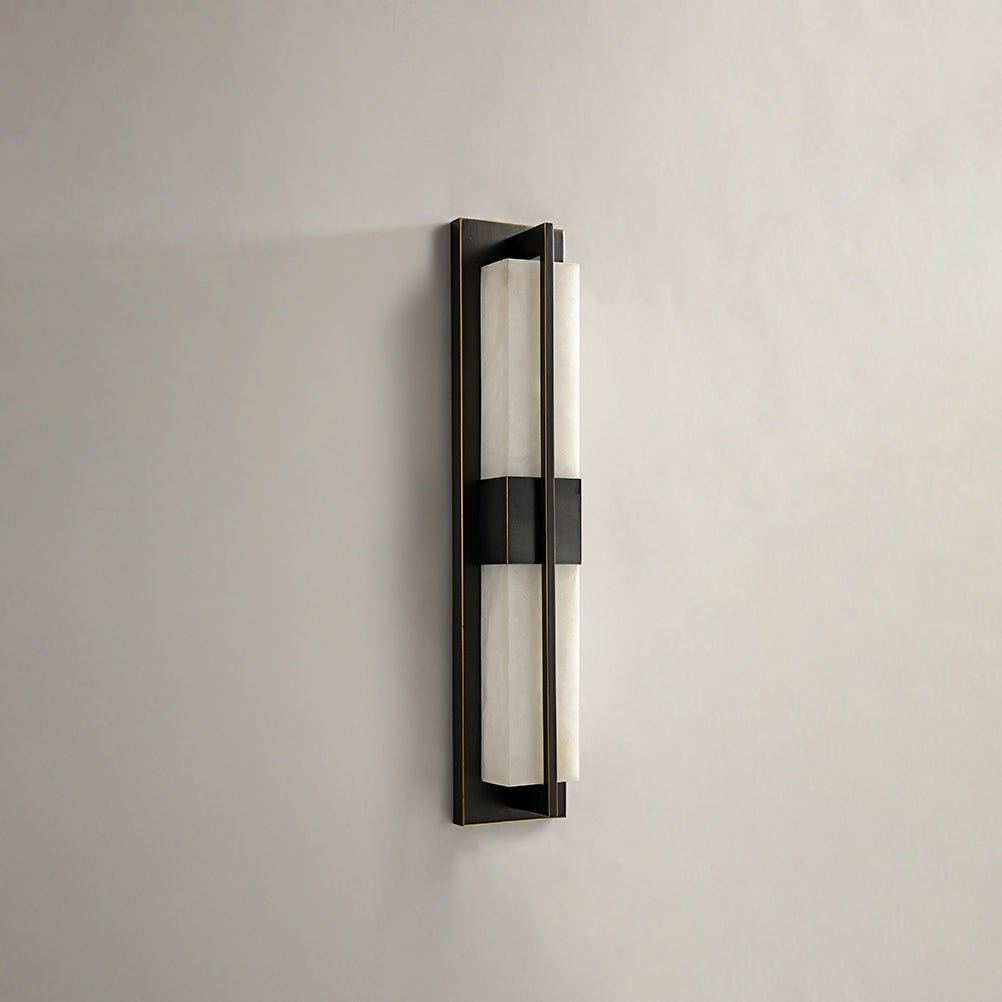 Lampada da parete LED Caspian in alabastro e ottone