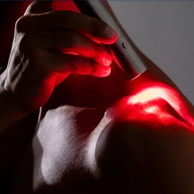Kompaktní infračervená a červená světelná terapie, vysoce výkonná baterka