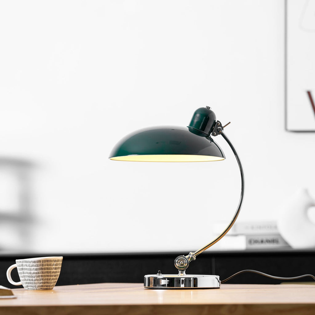 Candeeiro de Mesa Retro Curve — Silhueta Arqueada