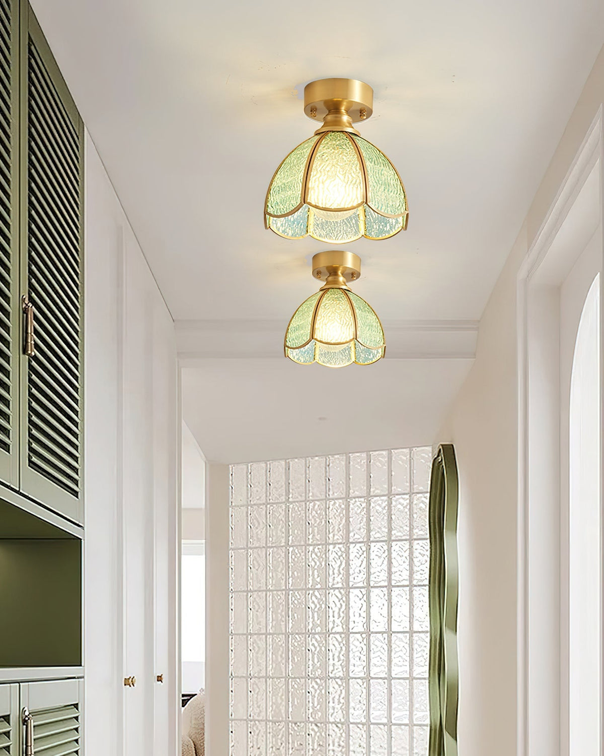 Plafoniera Civelle — Paralume in vetro colorato in stile Tiffany
