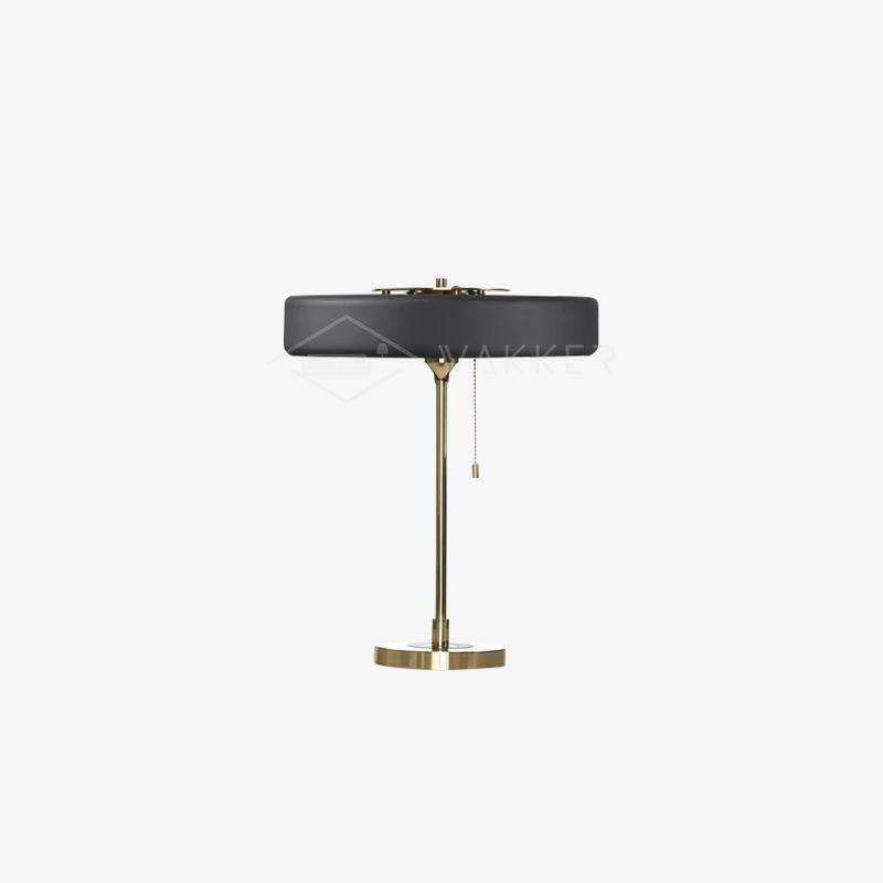 Stolní lampa Revolve — vypínač na tahací řetízek