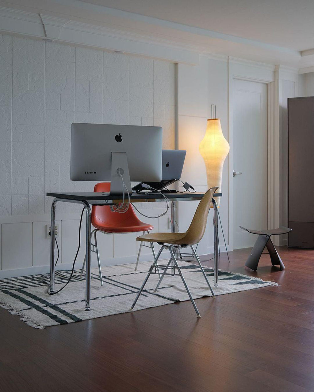 Traditionel gulvlampe i rispapir