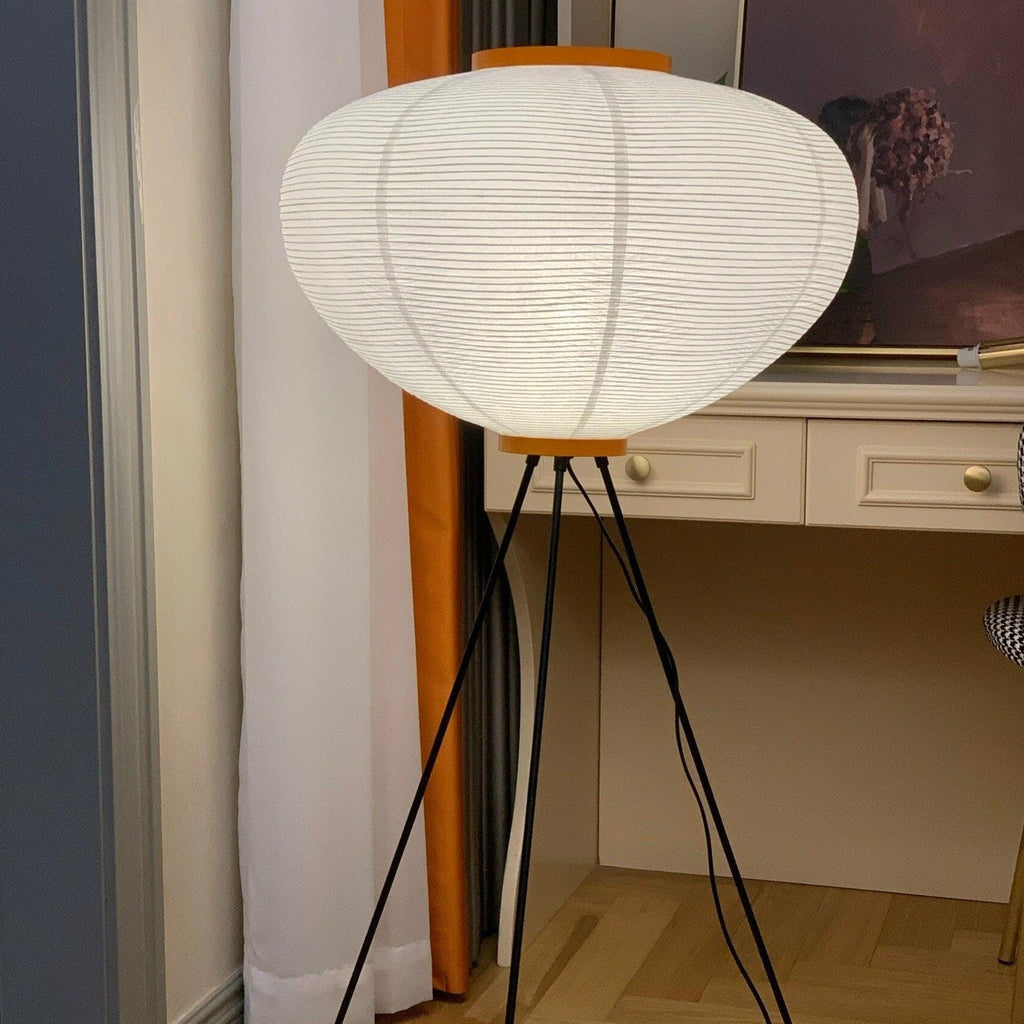 NovaLume Rispapir Gulvlampe Minimalistisk Design Tidløs Varme