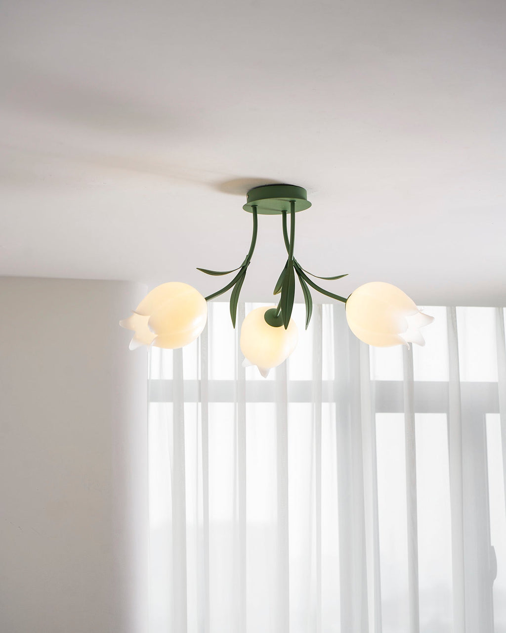 Ricko VKL-1007 Lily Flower Ceiling Light