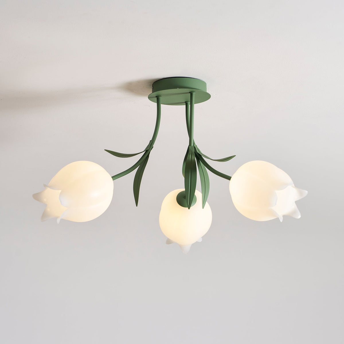 Ricko VKL-1007 Lily Flower Ceiling Light
