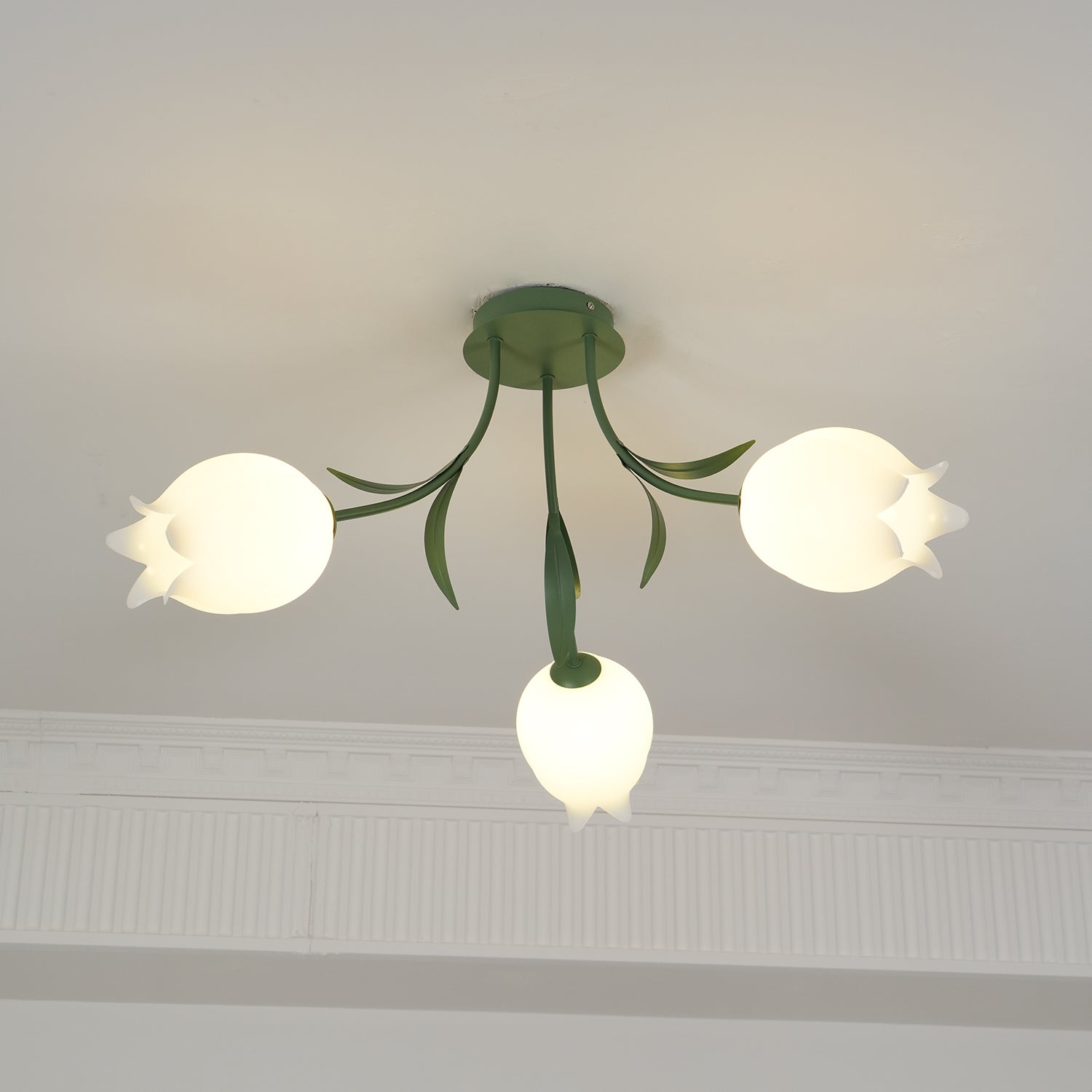 Ricko VKL-1007 Lily Flower Ceiling Light