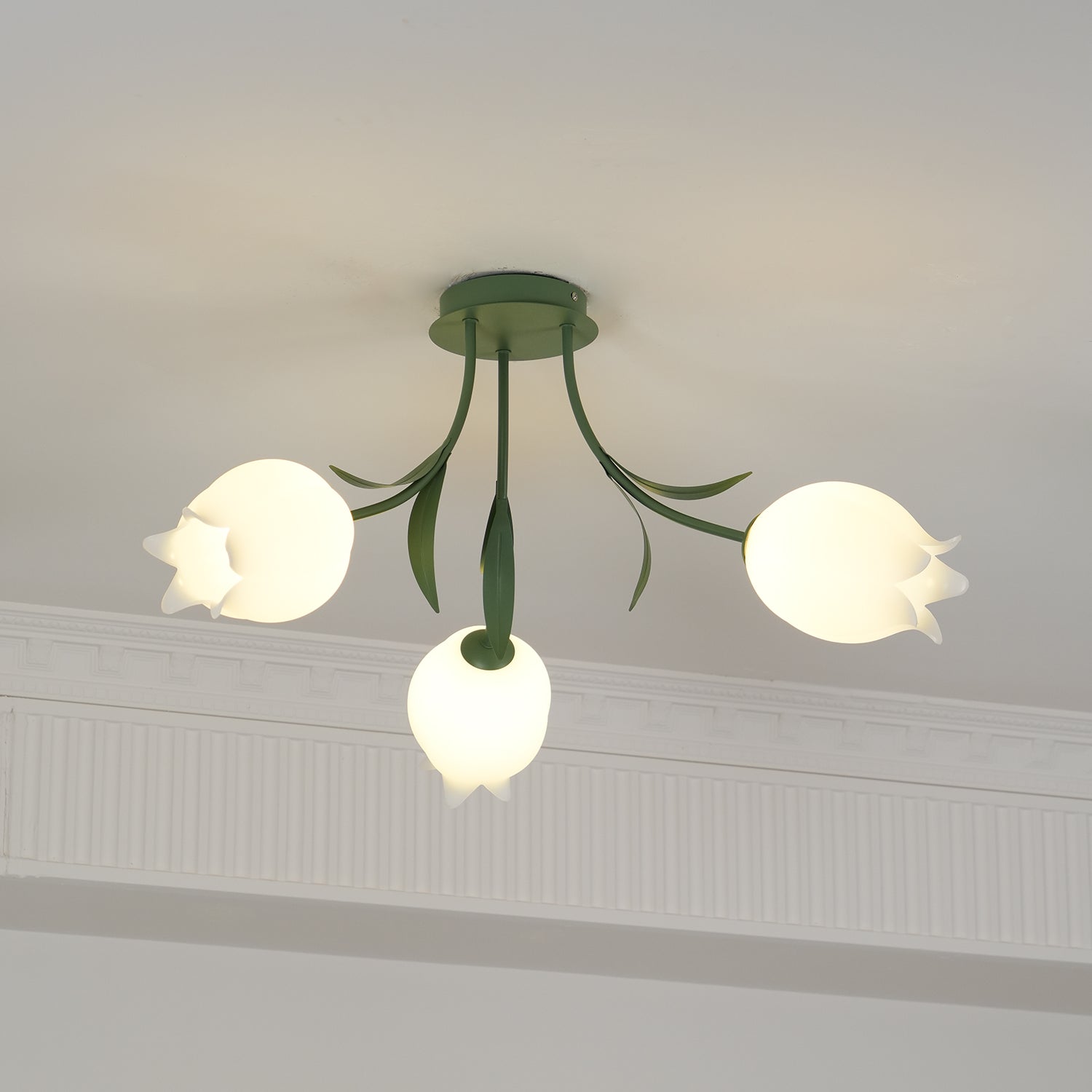 Ricko VKL-1007 Lily Flower Ceiling Light
