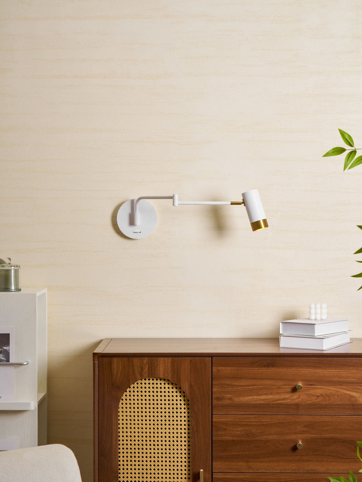 Ridge Arm Wall Lamp — Adjustable Swing Arm, Pivoting Shade